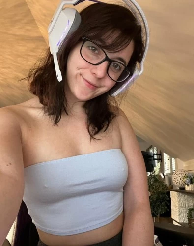 Raleigh BodyRubs Offered By (541)886-0516 | Bodyrubs (541)886-0516 is Caucasianand offers nuru massages, asian massage, bodyrubs in Raleigh and available for both on rubrankings f you are looking to escape the busy world for a while to unwind and enjoy the company of an elite companion, you will find with me every opportunity to spend your time as relaxed as possible. Moving away from the stigma and stereotypical experience, l design a unique experience based on my signature concepts to provide you with the most erotic experience designed for your ultimate pleasure. I offer discretion and a luxury experience for those that enjoy the finer things in life. Discretion and confidentiality is of the upmost importance to me. I want to be your favorite “hello” and your hardest “goodbye.”
google chat: datsynelson@gmail.com google chat: datsynelson@gmail.com google chat: datsynelson@gmail.com google chat: datsynelson@gmail.com signal:5418860516 signal:5418860516 signal:5418860516
I am more than a sensual massage therapist. I consider myself a connoisseur of pleasure. I provide a place where people seeking pleasure can give into an enthralling, fully engrossing celebration of sexuality. My clients can explore the upper limits of their sensuality in a nonjudgmental environment with someone who excels in a wide variety of erotic arts. I want to be everything you never knew you needed!
I am like no other you will ever meet. I love to tease and will make you feel completely at ease with my fun and easy going personality. I have the most amazing soft skin, sexy toned legs and a stunning smile. My passion, authenticity, and deep belief in the importance of touch clearly translate into the experience I am excited to share with you. I will make you feel special in every way possible. You will find me well mannered, highly intellectual and sincere. I have an insatiable desire for the sensual things in life. I love thought-provoking conversations, amazing weekends, fine dining, and museums. I am also very kind and caring.