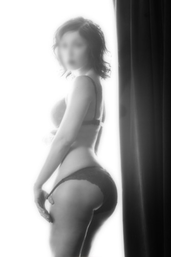 (818)533-8684 is Caucasianand offers nuru massages, asian massage, bodyrubs in Los angeles and available for outcall on rubrankings MASSAGE OUTCALL: LAX,  Beverly Hills, Santa Monica, Downtown LA Orange County and more… I like to travel :)
Travel evenings after rush hour preferred.

Skilled, Licensed and professional OUTCALL massage by gym fit European beauty. Let me spoil you.

No agency, no driver no scam. Flat rates ok. No up sells.

Serious inquiries only. I offer 1hour or 90 min bliss and relaxation. 

I specialize in Swedish Massage and I use only the best unscented oils and massage lotions.

My outcall:

I like to travel evenings after traffic unless you book ahead.

My outcall is only for upscale locations & affluent clients. You must be located in upscale city, house, condo or hotel.

No roommates. I am open to light fetishes only. Light screening required.

Parking and non local travel extra charge.

Last minute sometimes ok just text me :)

These are authentic pictures! I am verified.

I prefer text bookings from real cell phone numbers. I do not accept anonymous calls or VOIP numbers (fake numbers)

No agency, no driver no scam. Flat rates ok. No up sells.

Please text Angela: (818) 533 8684. Best is to text as I am usually in a session.

I look forward to meeting you.