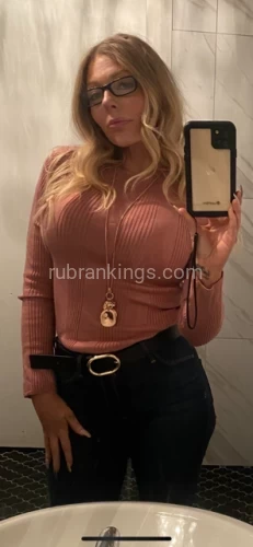 (832)719-6130 is Caucasianand offers nuru massages, asian massage, bodyrubs in Houston and available for both on rubrankings Intelligent, relaxing, sensual, SOFT SEXY and gorgeous blonde bombshell here to PLEASE YOU!! I work from a clean cozy and discreet , easy access  location.TREAT YOURSELF, YOU DESERVE IT!??Serious inquiries ONLY please!!(I do screen)