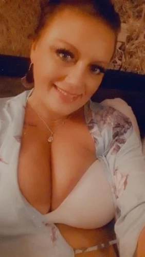 (812)960-0131 is Caucasianand offers nuru massages, asian massage, bodyrubs in Detroit and available for both on rubrankings Hey! My name is Stephanie and I'm in Detroit for a while and would love to get the chance to meet with you for a relaxing session.  I have a beautiful curvy body I love to show off, I mean I shouldn't hide my DDDs right?! Come see them in person. I am hosting at a safe hotel and I also offer outcall. I do not require deposit or send links or anything like that. I'm genuine and am only looking for a mutually good time.  I honestly love what I do. Shoot me a text and let's plan a time together!