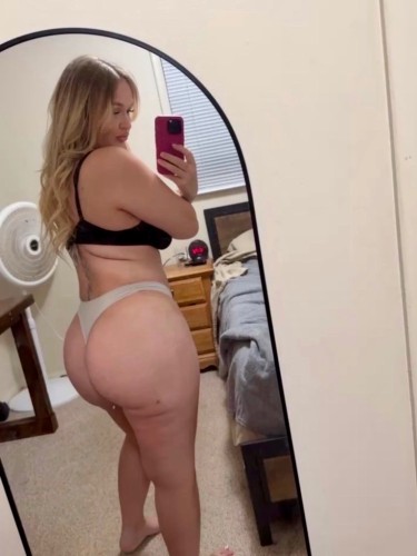 (206)707-3524 is Caucasianand offers nuru massages, asian massage, bodyrubs in Seattle and available for both on rubrankings Super sexy Fun Busty blonde princess call me for all your naughty needs 206-707-3524 
Seattle Incall massage studio one on one session Private safe, clean, discreet, non-smoker, no drugs, no pets  100% real Photos
Hot shower.. hot Bed .. with my Hot Body all over you baby let me please you 
Super down to earth great personality
All natural breast very perky fully nude massage and mutual touching 
Girlfriend experience!!!!
