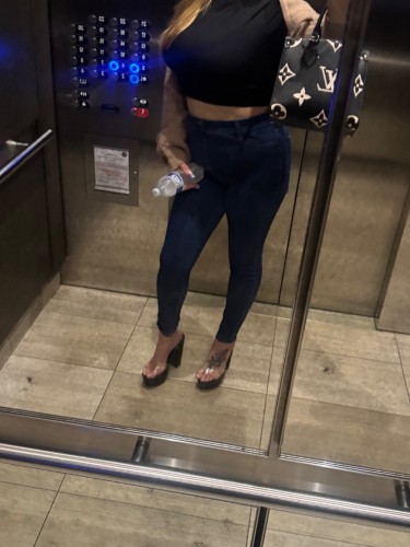 Indianapolis BodyRubs Offered By (702)812-1901 | Bodyrubs (702)812-1901 is Caucasianand offers nuru massages, asian massage, bodyrubs in Indianapolis and available for both on rubrankings , let’s have fun and make memories! Available now