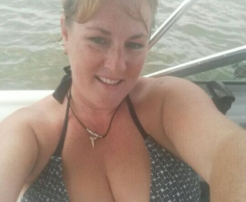 (317)937-7795 is Caucasianand offers nuru massages, asian massage, bodyrubs in Louisville and available for incall on rubrankings Hello hello. I’m all healed up and ready to rub you down!  

If you want a body rub with a mature, no drama, glass half full attitude then please plan to visit me soon. I have a friendly personality and a style that will make you forget all your troubles. I don't smoke or do drugs

I've been told that my full body rubs are  the best I've ever had  and  exactly what I needed!  Most people are surprised by the quality of my work. I've been told I have amazing hands

If this is a first time experience for you, I understand the nervousness and discomfort you may be feeling. I have been told that I put people at ease quickly.

I love what I do and it shows in my work.  Almost everyone who comes to see me comes back for more.

What you see is what you get.   My pics are accurate (except most people feel that I look better in person). You may ask for a few additional pics after your initial inquiry text. 

Same day appointments are hard to get so please try to plan ahead. If you are looking for a same day appointment please text me early. 

Appointments available Sunday thru Friday 11-7
Various other times are occasionally available but my appointment slots usually fill quickly. 

$120 for approx 60 min full body rub
$80 for approx 30 min fully body rub

I do not offer a 90 min body rub at this time.

Please text me only if you are serious about scheduling. 
I am a real person offering a real body rub - I will not send you to a website.

I am located approximately 10 minutes from downtown Louisville
