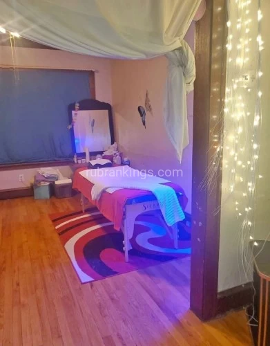Chicago BodyRubs Offered By (857)869-5323 | Bodyrubs (857)869-5323 is Caucasianand offers nuru massages, asian massage, bodyrubs in Chicago and available for both on rubrankings My name is sandy ray and I’ve been a licensed masseuse? for 12 years and I’m here to offer my service for those who have all kinds of body pains ????/relaxation , affectionate ? touching,body rub ????and I’ve vip massage like:
.Deep tissue massage(back pain and chest)
.Hot stone massage(body pains)
.Cup massage (long time pains)
.Nuru massage(naked massage)
.Full Nuru massage(happy ending)
.Sweden massage(for ankle pains)
.Aromatherapy Massage(for relaxation)
.Sport massage(flexibility of body )
.Ear irrigation service.
.And I also do waxing service(unwanted hair for men and women )
.Tension lifting service.
Message me with your choice ???
Message me on my cell phone number : 8578695323?
Telegram :Sandy_ray05
And please✌️✌️ I don’t want anyone who has trust issue or can’t exchange picture for privacy cos this is the only job i do for a living and I don’t want my image to be tarnished???