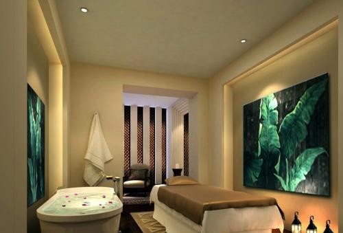 (470)949-1307 is Caucasianand offers nuru massages, asian massage, bodyrubs in Atlanta and available for both on rubrankings ✨ Upscale Massage Therapy & Wellness by Natalie 

Experience a professional, private, and tranquil environment designed for complete rejuvenation. Every session is tailored to individual needs, combining years of professional training and certified education. Relieve deep muscle tension and experience the profound physical and mental benefits of high-caliber massage therapy. 

🌿 Professional Amenities 

Tranquil Atmosphere: Soft candle lighting, curated music, and a peaceful private setting.Professional Comfort: Elite massage table, pristine fresh linens, and comforting hot towels.Premium Mediums: Natural unscented oils and specialized heated lotions.Client Comforts: Refreshing beverages and private shower facilities are available for your convenience. 

📋 Service Menu 

Session rates reflect professional, certified quality and are strictly non-negotiable. 

🌸 Relaxation Massage 

A fluid, comforting style designed for deep relaxation and stress relief. 

30 Minutes: $200 

👑 Deep Tissue & Wellness 

An elevated, unhurried session utilizing advanced techniques for muscle recovery. 

30 Minutes: $300 

🏆 Platinum Recovery 

The definitive standard for complete, unhurried full-body renewal and tension release. 

90 Minutes: $800 

🎨 Optional Session Enhancements 

Customize the experience with these specialized add-ons: 

+$15: Exfoliating body or feet sugar scrub 
+$20: Specialized topical botanical treatment
+$20: Soothing hot stone therapy 
+$10: Refreshing table shower scrub
+$60: Professional grooming services 

🚗 Booking & Logistics 

Appointments are available for both Incall and Outcall services. Please text or call to schedule a session. 

Call or text me asap for an appt. 

I'm available all day and night 24/7 for incall and outcall.. , I sell hot videos and contents too. 

💳 Accepted Payment Methods 

Digital Applications: Zelle, Venmo, CashApp, PayPal, and Apple Pay.
Credit Cards: Major credit cards are accepted.
Cash: Cash acceptance is subject to availability at the time of booking.