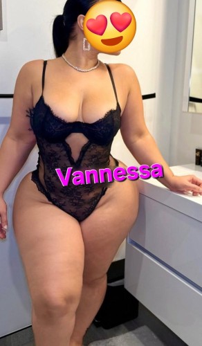 Houston BodyRubs Offered By (832)439-2898 | Bodyrubs (832)439-2898 is Latinoand offers nuru massages, asian massage, bodyrubs in Houston and available for incall on rubrankings Hermoso lugar, limpio y discreto.
Hermosas chicas, listas para quitar tu estrés con un delicioso momento de aceites aromáticos, música relajante y una profesional encargada de hacerte sentir el mejor momento de tu vida.
No esperes más ?, vente ahora mismo, llama para tu cita.
Requisitos:
*Pedimos verificación
*No permitimos cámaras ni celulares durante la sesión.
*No preguntas explícitas.
*Pedimos respeto durante la sesión, q también lo recibirás de nuestra parte.