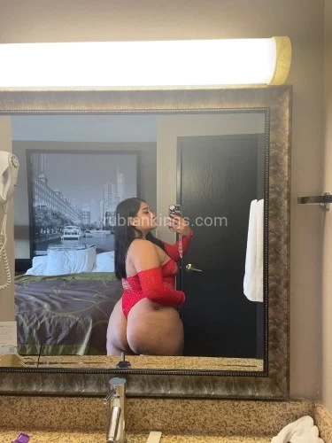 Chicago BodyRubs Offered By (708)930-0441 | Bodyrubs (708)930-0441 is Latinoand offers nuru massages, asian massage, bodyrubs in Chicago and available for both on rubrankings Welcome to Heaven! My name is Liz, a young sexy thick Latina ready to play and have fun! My rates:
BJ $100
QV $200
Half hour $300
Full hour $400
PAYMENT METHODS :
- cash preffered
- cashapp $Lloseehrdz
- Apple Pay
NO ZELLE
CONTENT
Feet pics 3 for $20
3 sex tapes for $30
3 solo tapes for $30
Folder (over 10 videos) $75
FaceTime calls 10 mins $50
Please don’t waste my time, serious inquiries only‼️‼️‼️ (708) 930 0441