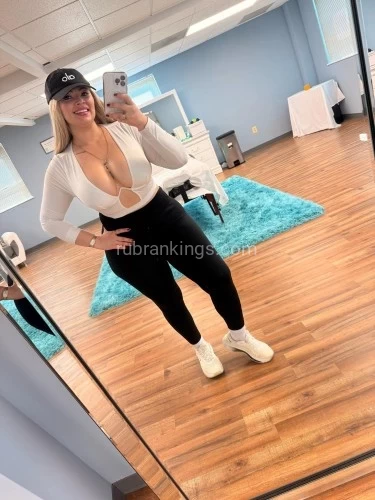 (571)245-9973 is Latinoand offers nuru massages, asian massage, bodyrubs in Washington and available for both on rubrankings Hello, I'm Christina from Colombia.Immerse yourself in an oasis of tranquility and let yourself be carried away by the magic of my hands, each massage is a unique experience designed to nourish your body and soothe your stress.♥️ Hot stones.♥️ Cozy place.♥️ Tranquility.♥️ 100% real photos.? Please be polite, otherwise you will be blocked immediately. ?Text - WhatsApp☎️ +1 571 245 9973