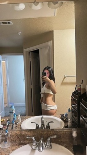Asheville BodyRubs Offered By (305)801-1086 | Bodyrubs (305)801-1086 is Latinoand offers nuru massages, asian massage, bodyrubs in Asheville and available for both on rubrankings Hello, Gentlemen
My name is Evelyn ❤️🔥😍 I’m 25, soft, sweet, and sensual… I’m here to awaken your senses and gently melt away your stress. I create a deeply intimate experience where you feel truly seen, cared for, and drawn in by my feminine energy 💖 I value connection and spend time with a select few who appreciate mutual respect, generosity, and genuine desire.
About Me:
🌸 5’4 | 124 lbs | Natural Petite Curves | C Cups
🌸 Toned from the gym, graceful from dance, flexible and cheerful
Location:
📍 I host in a private, clean, upscale discreet space.
Booking:
Text to request a session: 3058011086📱
WhatsApp: 4085855288
Page: https://privatefantasyworld.com/
Discord: @Vlyn_williams
Signal: 3058011086
Telegram: please go through my website to use the contact link to avoid clones pretending to be me.
Respectful inquiries only. Vulgar messages or calls will be blocked.