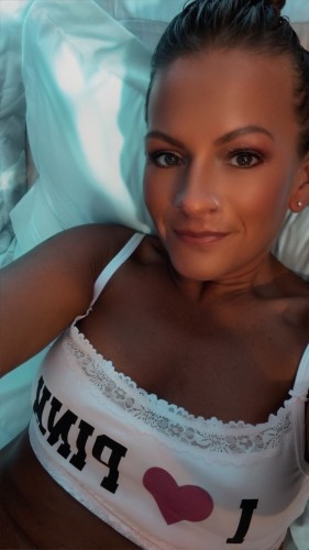 Clarksville BodyRubs Offered By (931)677-3410 | Bodyrubs (931)677-3410 is Caucasianand offers nuru massages, asian massage, bodyrubs in Clarksville and available for both on rubrankings The absolute best Nuru Massage you will experiencing your entire life, and that’s a fact. Picture this: you’re lying on my bed face down. I drizzle melted coconut oil on your backside, and do the same to my front side. Then proceed to lay my body on top of yours, massaging your whole body with mine. Words can’t even begin to describe this experience!So if you've ever wanted to try
a REAL nuru massage, tonight is your night baby💯
I feel as if I have truly perfected the art of the nuru massage, and so will you! Unfortunately I do not offer a half hour nuru session, simply because I do not believe anything less than an hour is enough time to thoroughly enjoy the full experience.
Full HR nuru session price ranges: $300, $350, $400 depending on which ending option you choose. (of course we will discuss these in person)
HH hands-on massage such as therapeutic/deep tissue/traditional Swedish: $80 (without extras)
HR hands-on massage such as therapeutic/deep tissue/traditional Swedish: $150 (without extras)
If you’d like one or more of these extras, as mentioned above, we will discuss these in person of course.
☑️ Showers offered after Nuru Session
☑️ The option to shower with me for a bit of an up charge
☑️ If you opt for in call, you can rest easy in my beautifully decorated relaxing massage room inside the comfort of my own home in a very nice neighborhood.
☑️ First let the atmosphere awaken all your senses, with my use of essential oils, and meditation music playing.
☑️ I have lots of beautiful lingerie, so do you have a favorite color?
I can assure you that your time with me will be nothing less than 100% satisfactory.