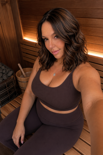Dallas BodyRubs Offered By (214)457-9145 | Bodyrubs (214)457-9145 is Caucasianand offers nuru massages, asian massage, bodyrubs in Dallas and available for incall on rubrankings Curvy Chellie
☎️ 214-457-9145 ☎️
Relax, Recharge & Feel Your Best
Take time for yourself with a sensual massage designed with long strokes to help you relax, reduce stress, and feel your best.
Each session is personalized to help with stress relief, release muscle tension, improve flexibility, and promote overall wellness in a clean, private, and comfortable spa setting.
Sessions:
60 Mins $160
90 Mins $230
Please go to my website. I offer champagne VIP bliss sessions.!
Please note that a $25 appointment hold is required to reserve your appointment. This amount is applied toward your session and confirms your commitment to your scheduled time. Appointments cannot be held or confirmed without the appointment hold. I accept Zelle, Venmo, Apple Pay, and Cash App.
My private office is conveniently located in North Dallas, near the Galleria.
I look forward to helping you relax and providing a personalized wellness experience using special techniques tailored to your needs.
By appointment only – no walk-ins.
214-457-9145
Text to schedule (texting is the quickest way to book).
Thank you,
Chellie