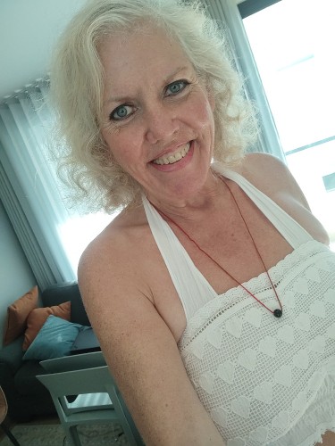 (801)367-5715 is Caucasianand offers nuru massages, asian massage, bodyrubs in Salt lake city and available for both on rubrankings You ready for a great connection with a mature provider? Many of you have seen PAR before, or read her TER reviews. She is  back in town only until the end of August. Make an appointment today so you don't miss out. Text only at 801-367-5715.