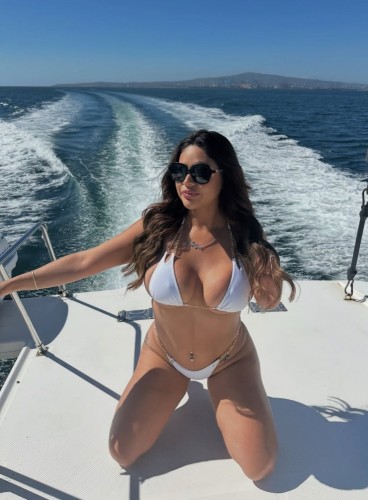 (305)834-7729 is Mixedand offers nuru massages, asian massage, bodyrubs in Miami and available for both on rubrankings I can come to you and you can always come to me and With me you will Receive Seamless Pampering, Warm Satisfying Tantalizing Caresses. Grounding your mind, body and soul……One Sensuous Caress at a Time!Fun Lingerie,, Exotic Ambiance, A truly memorable Touch Experience featuring feather light caressing, Prostate care and Instruction, Tantric Touch, Stamina training, Soft Lucid Music, Ambient Surreal Vibration. Stunning location!I’m your precious Jewel and I’m looking forward to making you feel spectacular! My preferred method of initial contact is via TEXT:  3058347729Telegram: @ashlynzamoSignal: ashlynzamo.70Zangi: 8553475762