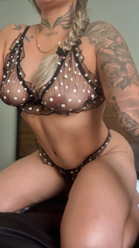 Dallas BodyRubs Offered By (945)985-1020 | Bodyrubs (945)985-1020 is Latinoand offers nuru massages, asian massage, bodyrubs in Dallas and available for incall on rubrankings Ask about the offer of the month.🍑🫶😈
Show squirt 😈
Offered
Swedish massage
Nuru massage
Tantric massage
Big ass,big Tits