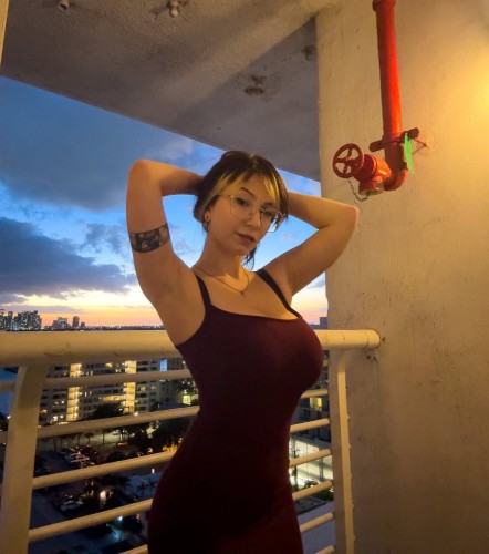 Phoenix BodyRubs Offered By (312)773-7956 | Bodyrubs (312)773-7956 is Caucasianand offers nuru massages, asian massage, bodyrubs in Phoenix and available for both on rubrankings Hey There! 😍
Cum & enjoy an authentic body 2 body slippery Nuru experience like no other. I pride myself for having the hottest most talented highly review ( I am fetish friendly ) rest assured you can be yourself with me, I am here to pamper you!
All ethnicities welcome!
Am open 7 days a week
Monday - Sunday 9AM - Late nights.
BY APPOINTMENT ONLY
so please give me a txt.
CBD oil available upon request *
Telegram: loveanna512
Signal: loveanna523.17
Text me: (312) 773 - 7956
txt now to book appointment ‼️