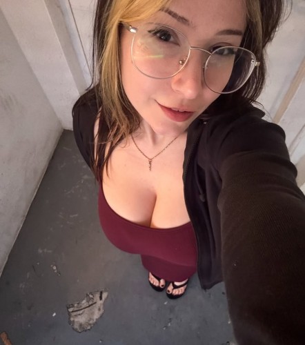 (312)773-7956 is Caucasianand offers nuru massages, asian massage, bodyrubs in Phoenix and available for both on rubrankings Hey There! 😍
Cum & enjoy an authentic body 2 body slippery Nuru experience like no other. I pride myself for having the hottest most talented highly review ( I am fetish friendly ) rest assured you can be yourself with me, I am here to pamper you!

All ethnicities welcome!

Am open 7 days a week
Monday - Sunday 9AM - Late nights.
BY APPOINTMENT ONLY
so please give me a txt.

CBD oil available upon request *

Telegram: loveanna512
Signal: loveanna523.17
Text me: (312) 773 - 7956
txt now to book appointment ‼️
