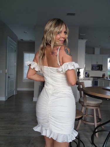 (843)224-7167 is Caucasianand offers nuru massages, asian massage, bodyrubs in Twin falls and available for both on rubrankings I am anne cone a licensed massage therapist, I’m 41 years old. I offer both hookups and full-body massages, focusing on delivering a sultry and deeply relaxing experience. My priority is your comfort and satisfaction. In a 🍎serene and inviting setting, I utilize effective techniques and a smooth, rhythmic flow to ensure a calming and therapeutic massage session.
I've been giving massages for over 3 years and still very much love what I do! NO PIMP  I work on my own

My place is private (no one here but you and l), very discreet, clean and disinfected between clients, fresh Bbbb, pleasantly scented, your choice of music, phone chargers available, hot towel service, private parking if needed, etc. When the hour is yours- I go all out.

Thee best massage creme, proper equipment for any modality of massage, knowledge of all massage techniques performed, also a treatment plan if requested. If you just need someone to talk to while you're getting rubbed down, I'm a great listener, I do not judge, and l'll be sure to ease your mind as well as body. I provide all kinds of massage and BODYRUBS with happy ending . For both outcall service and incall. l'm clean, nice, friendly, Accommodating, and as discreet as you want. Soft delightful skin, beautiful face and a natural body. The good thing is that you can try as many menus as possible in a single appointment, as charge according to how much time you spend with me. Don't hesitate to text if you're married or single just text me if you are in need of some pleasurable moment. also like to party l'm 100 honest and sincere lady vou'd ever love to meet 'm available all dav and night for InCall and OutCall.

Text: 8432247167


WhatsApp:8432247167


Telegram: @bstmassuese_021


Zangi:66-0761-7389


Signal: annebeauty.77