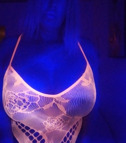 San diego BodyRubs Offered By (858)416-0187 | Bodyrubs (858)416-0187 is Caucasianand offers nuru massages, asian massage, bodyrubs in San diego and available for both on rubrankings Available 1 pm to7 pm
Monday through Sunday
With notice other hours I can accommodate
NEW incall/ hour call available wit verification only💯
Nice hotels only. Incall is very nice up scale.
New you buy 3 packages 4 is free. Need to be used with in 2 months.
ready to do what your wife or girl friend won't..
Location is clean and private with a shower.
Please reach out with date time and length you want.
Qv half hour hour 90 minutes 2 hours available.
No rude or explicit tests. Ask anything in session only please 💞
No calls please ❌
Text only please 💯
💕