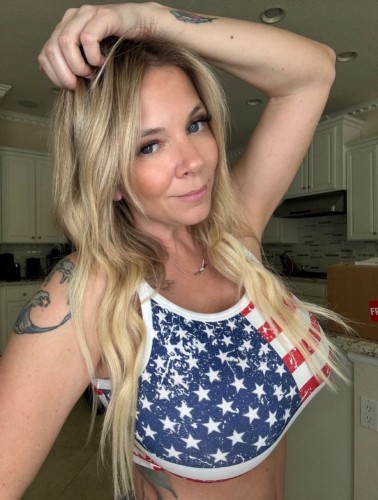 (813)298-5796 is Caucasianand offers nuru massages, asian massage, bodyrubs in Los angeles and available for both on rubrankings I am anne cone a licensed massage therapist, I’m 41 years old. I offer both hookups and full-body massages, focusing on delivering a sultry and deeply relaxing experience. My priority is your comfort and satisfaction. In a 🍎serene and inviting setting, I utilize effective techniques and a smooth, rhythmic flow to ensure a calming and therapeutic massage session.
I've been giving massages for over 3 years and still very much love what I do! NO PIMP  I work on my own

My place is private (no one here but you and l), very discreet, clean and disinfected between clients, fresh Bbbb, pleasantly scented, your choice of music, phone chargers available, hot towel service, private parking if needed, etc. When the hour is yours- I go all out.

Thee best massage creme, proper equipment for any modality of massage, knowledge of all massage techniques performed, also a treatment plan if requested. If you just need someone to talk to while you're getting rubbed down, I'm a great listener, I do not judge, and l'll be sure to ease your mind as well as body. I provide all kinds of massage and BODYRUBS with happy ending . For both outcall service and incall. l'm clean, nice, friendly, Accommodating, and as discreet as you want. Soft delightful skin, beautiful face and a natural body. The good thing is that you can try as many menus as possible in a single appointment, as charge according to how much time you spend with me. Don't hesitate to text if you're married or single just text me if you are in need of some pleasurable moment. also like to party l'm 100 honest and sincere lady vou'd ever love to meet 'm available all dav and night for InCall and OutCall.

Text:813-298-5796


WhatsApp:813-298-5796


Telegram: @bstmassuese_021


Zangi:66-0761-7389


Signal: annebeauty.77