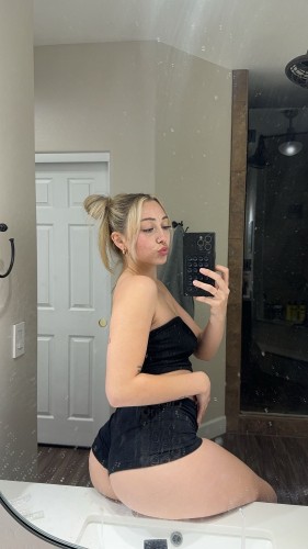 (904)618-9422 is Caucasianand offers nuru massages, asian massage, bodyrubs in Manchester and available for both on rubrankings My name is Kira. I'm a stunning beauty. I am 5'7, a captivating smile.
Upon meeting, you will discover that I am sincere, intelligent, charming and down to earth, always aiming to please you and make your imaginations come true. I am the perfect companion for a night on the town or a quiet evening behind closed doors.
I have a sweet and warm personality that I love to share & stunning face that will take your breath away
I'm waiting for your call or text.
