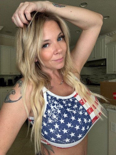 Anchorage BodyRubs Offered By (843)224-7167 | Bodyrubs (843)224-7167 is Caucasianand offers nuru massages, asian massage, bodyrubs in Anchorage and available for both on rubrankings I am anne cone a licensed massage therapist, I’m 41 years old. I offer both hookups and full-body massages, focusing on delivering a sultry and deeply relaxing experience. My priority is your comfort and satisfaction. In a 🍎serene and inviting setting, I utilize effective techniques and a smooth, rhythmic flow to ensure a calming and therapeutic massage session.
I've been giving massages for over 3 years and still very much love what I do! NO PIMP I work on my own
My place is private (no one here but you and l), very discreet, clean and disinfected between clients, fresh Bbbb, pleasantly scented, your choice of music, phone chargers available, hot towel service, private parking if needed, etc. When the hour is yours- I go all out.
Thee best massage creme, proper equipment for any modality of massage, knowledge of all massage techniques performed, also a treatment plan if requested. If you just need someone to talk to while you're getting rubbed down, I'm a great listener, I do not judge, and l'll be sure to ease your mind as well as body. I provide all kinds of massage and BODYRUBS with happy ending . For both outcall service and incall. l'm clean, nice, friendly, Accommodating, and as discreet as you want. Soft delightful skin, beautiful face and a natural body. The good thing is that you can try as many menus as possible in a single appointment, as charge according to how much time you spend with me. Don't hesitate to text if you're married or single just text me if you are in need of some pleasurable moment. also like to party l'm 100 honest and sincere lady vou'd ever love to meet 'm available all dav and night for InCall and OutCall.
Text: 8432247167
WhatsApp:8432247167
Telegram: @bstmassuese_021
Zangi:66-0761-7389
Signal: annebeauty.77