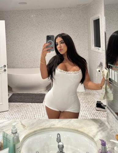 Newark BodyRubs Offered By (661)445-6740 | Bodyrubs (661)445-6740 is Latinoand offers nuru massages, asian massage, bodyrubs in Newark and available for both on rubrankings I offer a full range of services and I’m here to take your experience beyond the ordinary. If you’re looking for excitement, passion, and unforgettable pleasure, I’m ready to make your fantasies come true.
Service Includes: *****BAREBACK, **** ,ORAL ****, DOGGY REVERSE ,DOGGY STYLE, ****, 69, MASSAGE, MISSIONARY, COW GIRL, GFE ROLE PLAY, BDSM, SPECIAL DATE & PARTIES, RIMJOB ,COUPLES DATE ULTIMATE PLEASURE ETC.
I love intense chemistry — pin me against the wall, take control, and enjoy every moment. Cowgirl is my specialty, so let me ride you until you can’t take it anymore. Don’t let the pretty face fool you — I enjoy being your personal pleasure toy, and I’m open to all kinds of kinks while still being a good girl at heart.