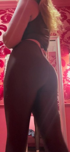 (619)860-2225 is Caucasianand offers nuru massages, asian massage, bodyrubs in Empire and available for both on rubrankings New number
VIP curated approach styles
Text for more info 
I can show you with simple confirmation if need be where I proved I'm real on the most strict sites to be allowed on
I can send two better pics if we have an appointment scheduled 

Palm Springs 
Palm Desert 
Today Saturday only but if things go ideally well I might extend my stay
Probably Newport Beach Sunday