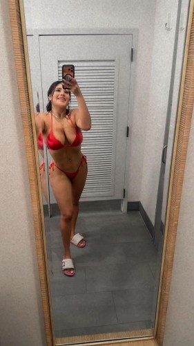 (214)951-6405 is Latinoand offers nuru massages, asian massage, bodyrubs in Dallas and available for incall on rubrankings Hola soy una Chica Linda Venezolana 💖  kieres disfrufar de un massage Maravilloso en un lugar agradable con un final delicioso llamame o escribeme 