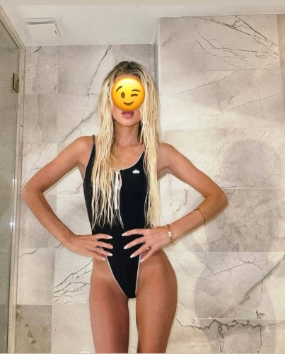 (213)585-0016 is Caucasianand offers nuru massages, asian massage, bodyrubs in Los angeles and available for incall on rubrankings Escape Awaits ✨

Looking for a little time to yourself? You've found the perfect place.

Nestled in North Hollywood, I offer personalized fbsm and b2b massage sessions in a private setting where you can leave the outside world behind. From the moment you arrive, you'll be welcomed into a clean, sexy space designed for pleasing you.

💛 What you'll enjoy:

Customized massage sessions

Premium organic, unscented lotions and oils

Exceptionally clean, private environment

Warm, friendly, attentive service

By appointment for a personalized experience

Life is busy—treat yourself to the relaxation you deserve. I look forward to helping you unwind and leave feeling refreshed, renewed, and smiling.

Burbank • Private Studio • Appointments Available