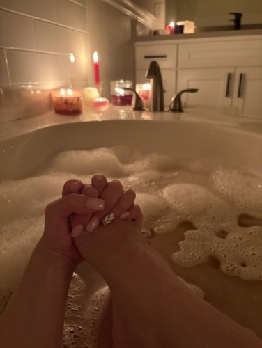 Los angeles BodyRubs Offered By (352)804-9676 | Bodyrubs (352)804-9676 is Mixedand offers nuru massages, asian massage, bodyrubs in Los angeles and available for both on rubrankings I’m your perfect mix of sweet & nasty girl , the kind of girl who loves great sex, loves to please, and knows how to keep you coming back for more 😈. From sloppy blowjobs 👅💋, sucking your balls, to sitting on your face until you can’t breathe 💦🍑 I’ll make every moment unforgettable.
No drama, no games just pure passion and satisfaction..I can be dominant sometimes, only real gentlemen who know how to treat a sexy woman right.
Available 24/7 to make your fantasies reality💄✨.Hit me oo up, let’s play.
CONTACT ME : +1352-804-9676 iMessage/Text
Signal : @apologyazzy.65
Telegram : @lazysilk
WhatsApp : 517-358-3387
✨ Appointments are available by booking only confirming date & time ensures a seamless, private, and secure experience..