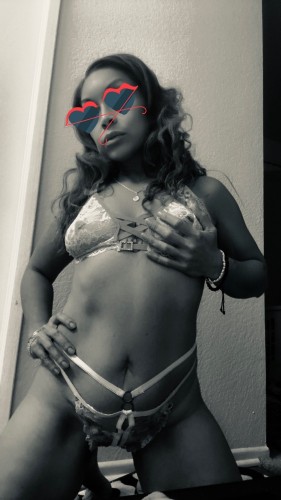 (858)746-8657 is Mixedand offers nuru massages, asian massage, bodyrubs in San diego and available for incall on rubrankings ✨ZeVeah- NEW TO SAN DIEGO ‼️


🌹I’m a fun-sized petite Mixed  girl w colored  eyes and a great personality and smile a little Naughty and sweet , I’m available to meet Respectful Gentlemen, cum relax w me 😘

 
✨🌹 Zaveah Reign 🌹✨

✨English & Spanish speaking ✨
🌹Colored Eyes 
🌹Petite
🌹Mixed
🌹Thick 
🌹Sweet
🌹Lil Naughty 


🌹📸 Photos are 100% real, unfiltered and recent.
(Please DO NOT ask for more photos)


donations are CASH ONLY. 


✨ FBSM 💆🏽‍♂️✨

✨15min- 120
✨30min-150
✨45min- 180
✨60min-200

✨✨4 🫶🏽HANDS✨✨
Available. Just inquire. 



✨Mandatory screening for my safety
💦shower available - good hygiene is a MUST!
🚘 free parking available‼️



🌹Zaveah Reign 🌹
858-746-8657
TEXT ONLY (no calls).
.
✨ Advance booking preferred, but I will do my best to accommodate you

When reaching out please include your
✔️name
✔️age and race
✔️profession
✔️desired time of session and length

 ✨✨ PLEASE BE COURTEOUS OF MY TIME ✨✨
‼️‼️NO SHOWS WILL BLOCKED‼️
🚫Last minute cancellations will be blacklisted (200$ to lift the blacklist)

My location is in an office building with free parking and shower by Miramar rd, few blocks from freeway 15.
