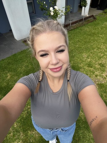 Nashville BodyRubs Offered By (267)928-5275 | Bodyrubs (267)928-5275 is Caucasianand offers nuru massages, asian massage, bodyrubs in Nashville and available for both on rubrankings Hello my name is Edith Simclair and 31 years olda Massage therapist, am available for full body massage and hookups text me up l offer a sensual, very relaxing full body rub. A more relaxed personal experience. You will dress down to your comfort level and will give you a very good body massage. It including all kinds of body massage in your place or mine. I want an honest gentle man to text me I don't mind if you re married or not just text me and let's have a good time together...
When you 're ready to treat yourself to a sensual massage full of pleasure, relaxation, and self-exploration, get away from the staleness of everyday life and enjoy pleasure in a mature and well-balanced environment where only your pleasure matters.
Watch me slowly put every muscle to ease. I specialised in the art of seduction, teasing and releasing you to your highest peak of satisfaction.
NOTE::PLEASE NO BULSHIT DMS
TEXT ME : +1 (267) 928-5275
Signal: @edithsinclair85.56
Telegram: @edithsinclair85
WhatsApp: +1 (267) 928-5275
Zangi: 3834758233