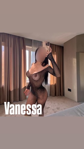 (657)291-9509 is Latinoand offers nuru massages, asian massage, bodyrubs in Orange and available for both on rubrankings Had a long and stressful week or simply need some excitement? Cum enjoy a body NURU massage by one of our beautiful therapists . I Promise You Won’t be disappointed. 
🩷💐🎊💛🔥🫦🎉💚🌺🍓🌼⭐️🍭🎀🍒👯‍♀️💆🏻🌷

We offer a first class facility with private rooms, comfortable massage tables, sanitary towels sheets, and shower available ✨ SAUNA, TABLE SHOWER, CRYO, AND THERAPY! Wait no more 😈 FOLLOW our Instagram @ instagram.com/twix.1979 or text us now 657-291-9509 for the address & book your appointment ASAP 💋🔥 

Door fee 🎀🔒🐚 
30min $60 
45min $70 
60min $100 

Cash 💰 Donations are separately discussed with your beautiful therapists in session 🔥🔥🔥🔥🔥🔥❤️❤️❤️ Walk-ins OKAY ? when we aren’t busy, appointments preferred ☎️??????🪔 ❤️

TELEGRAM:
https://t.me/angelstouchoc 
INSTAGRAM:
Instagram.com/twix.1979