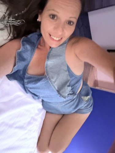 (817)389-1444 is Caucasianand offers nuru massages, asian massage, bodyrubs in Dallas and available for both on rubrankings Kayla ✨

2 girls come make us wet 
 
A curvy girl next door with a playful personality, and an energy that’s impossible to forget. I’m often told my smile is unforgettable and my presence even more so.

I’m drawn to confident, genuine gentlemen who know what they want and appreciate a woman who brings a little glamour, mystery, and excitement to the experience.

━━━━━━━━━━━━━━━━━━

📍 Incall Near NorthPark Dallas

A captivating escape designed to linger in your thoughts long after we’ve said goodbye. 💋

GFE Available
30 Min • 60 Min • Multiple Hours

Outcall Available

Doubles Available
Two-girl GFE & PSE experiences for an elevated escape.

━━━━━━━━━━━━━━━━━━

✨ A Little Glamour. A Little Mystery. A Memorable Escape.