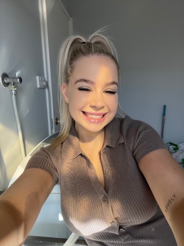 (267)928-5275 is Caucasianand offers nuru massages, asian massage, bodyrubs in Miami and available for both on rubrankings Hello my name is  Editsin Clair and 31 years old massage therapist, am available for full body massage and hookups text me up l offer a sensual, very relaxing full body rub. A more relaxed personal experience. You will dress down to your comfort level and will give you a very good body massage. It including all kinds of body massage in your place or mine. I want an honest gentle man to text me I don't mind if you re married or not just text me and let's have a good time together...

When you 're ready to treat yourself to a sensual massage full of pleasure, relaxation, and self-exploration, get away from the staleness of everyday life and enjoy pleasure in a mature and well-balanced environment where only your pleasure matters. I promise will give you the best unforgettable service experience

Watch me slowly put every muscle to ease. I specialised in the art of seduction, teasing and releasing you to your highest peak of satisfaction.

NOTE::PLEASE NO BULSHIT DMS



TEXT ME: +1 (267) 928-5275

Signal: @edithsinclair85.56

Telegram: @edithsinclair85

WhatsApp: +1 (267) 928-5275

Zangi: 3834758233