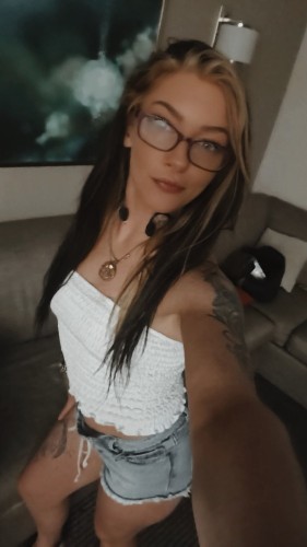 (615)397-3347 is Caucasianand offers nuru massages, asian massage, bodyrubs in Nashville and available for both on rubrankings  ✅ APPOINTMENTS WELCOME!!!!

*!AVAILABLE AND ON CALL 24/7!*

**615-397-3347

5’2” of pure heat right here in Nashville. Thick curves, soft skin, and the kind of body that makes every rub unforgettable. I offer sensual, full-body sessions that start slow and leave you completely melted. Soft hands, teasing touch, and just the right amount of attitude.Looking for a short, hot local who knows how to take care of you? Book me in Nashville and let’s make it a night you won’t forget.
Session Rates
30 minutes – $150
45 minutes – $220
60 minutes – $300
90 minutes – $350
Extras (optional)
Extra time (15 min) – $50
Oil upgrade / specialty lotion – $20
Dual location (incall or outcall in Nashville area) – same rates