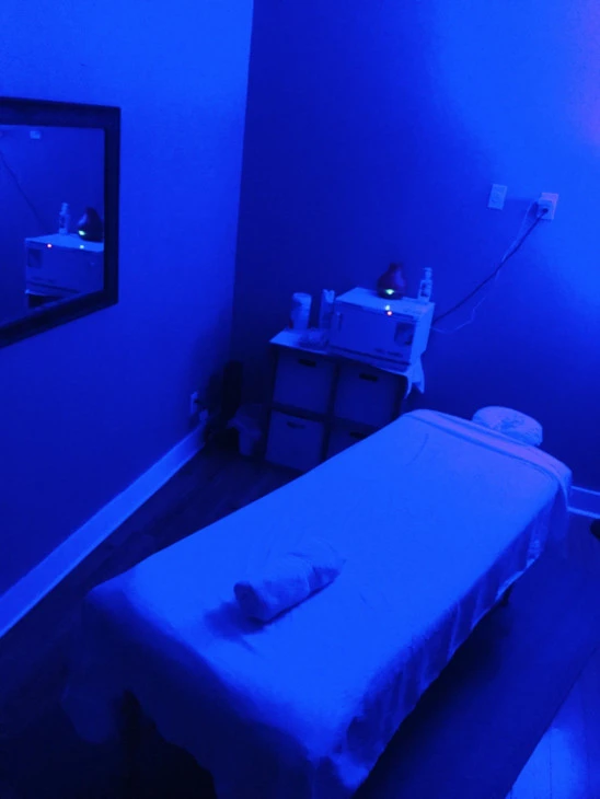 (901)352-0472 is Mixedand offers nuru massages, asian massage, bodyrubs in Memphis and available for incall on rubrankings Let’s get together for an exceptional encounter with your favorite massage guru. All natural, gorgeous, friendly smile with a listening ear waiting to relax you.Here for a good time, not a long time✨Connect with me on ig!: @1suitetouchI prefer text9013520472Hour’s notice required NO FS OR EXPLICIT CONVO