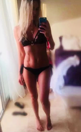 Nashville BodyRubs Offered By (312)383-4218 | Bodyrubs (312)383-4218 is Caucasianand offers nuru massages, asian massage, bodyrubs in Nashville and available for both on rubrankings Hello gentlemen! Im visiting town for a few days
I provide sensual relaxing body rub, Nuru , body2body etc..
I'd like to meet up a new friends . For appointment and availability please text me in advance at : 312-383-4218
Incalls and outcalls are available
Instagram: indianapolis_massage07
Parking is free
Hours: 24 hours
I don’t send any pics !