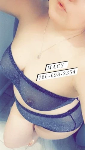 (796)698-2354 is Caucasianand offers nuru massages, asian massage, bodyrubs in Phoenix and available for incall on rubrankings Blonde ?‍♀️ Busty ??Sexy ?? Fun ? Come and relax with me and let me rub you down  and melt your stress away!I am offering body rubs in the Mesa area and I’m available for incalls at your convenience.Safe, clean, and sweet. No rush, no games or bs. Clean, safe, upscale, discreet, relaxing location Give me a call to set something up! Only here for a limited time. No deposit required, cash is preferred, and please text me. Can’t wait to get my hands on you ?  Xoxo, MACY 