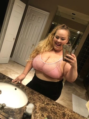 Portland BodyRubs Offered By (214)560-6069 | Bodyrubs (214)560-6069 is Caucasianand offers nuru massages, asian massage, bodyrubs in Portland and available for both on rubrankings I specialize in a range of massage services, from full-body massages to sensual, erotic, and nuru massages, always ensuring a delightful and relaxing experience. Available for both Incall and outcall services.