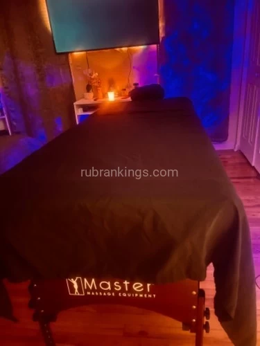 (804)691-9970 is Blackand offers nuru massages, asian massage, bodyrubs in Washington and available for both on rubrankings **Full Disclaimer I am Transgender **MASSAGE Table availableI will be traveling with my table so please book in advance if you would like a full body massage. *Massage Gun*New sheets EVERY session*Unscented massage oil*Shower Available*Prostate MassageRegular Massage 80- Thirty Minutes 140 60 minutesFull Session plus massage 60 minutes 180