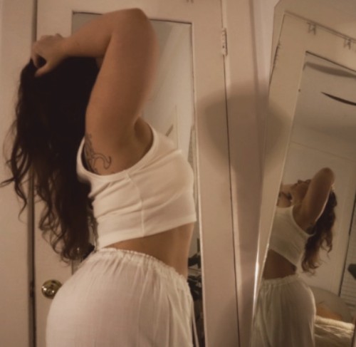New orleans BodyRubs Offered By (504)383-4832 | Bodyrubs (504)383-4832 is Caucasianand offers nuru massages, asian massage, bodyrubs in New orleans and available for both on rubrankings Curvaceous cutie with a bubbly personality and lots of experience in teasing.
Offerings:
60 min sensual massage: 350
90 min sensual massage: 460
Additional:
Nuru/body2body: +120
Milking: +120
Ask my bookers about more offerings and add ons
Call the number below or put in a request for 'Maria' on blisssanctum.com
Looking forward to our meeting,
Veronica