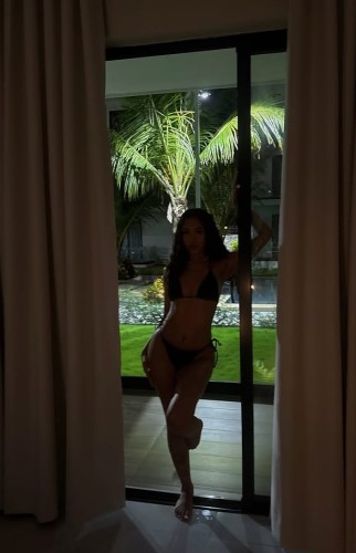 Columbus BodyRubs Offered By (380)266-7581 | Bodyrubs (380)266-7581 is Mixedand offers nuru massages, asian massage, bodyrubs in Columbus and available for both on rubrankings don’t miss your opportunity with your dream girl Sophie 😘❤️💋