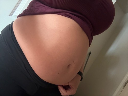 Oklahoma city BodyRubs Offered By (405)204-8270 | Bodyrubs (405)204-8270 is Caucasianand offers nuru massages, asian massage, bodyrubs in Oklahoma city and available for both on rubrankings Hey guys my name is Misty. I am 20 weeks and looking to fulfill your fetish for pregnant women I do provide massages as well I do not provide any upgrades or extras just a nice sensual, erotic massage or if you have a fetish for pregnant women, we can talk about that as well. That sounds like something you’re interested in. I look forward to hearing from you. Call or txt 4052048270