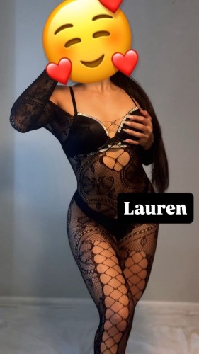 Houston BodyRubs Offered By (346)243-6607 | Bodyrubs (346)243-6607 is Latinoand offers nuru massages, asian massage, bodyrubs in Houston and available for incall on rubrankings Soy Lauren, una chica naturalmente hermosa, atlética, mi cuerpo y cabello son naturales, soy muy dedicada en el entrenamiento corporal, soy muy delicada para tratar a mis clientes y hacer q pasen un momento inolvidable, super nice, me gusta consentirlos para que puedan relajarse al máximo mi goal es que te vayas completamente satisfecho, ven a visitarme ?? mi lugar es discreto???, muy limpio y acogedor, mis manos suaves sobre tu piel y mis movimientos extraordinarios harán de tu sesión algo de otro mundo...ven mi corazón bello