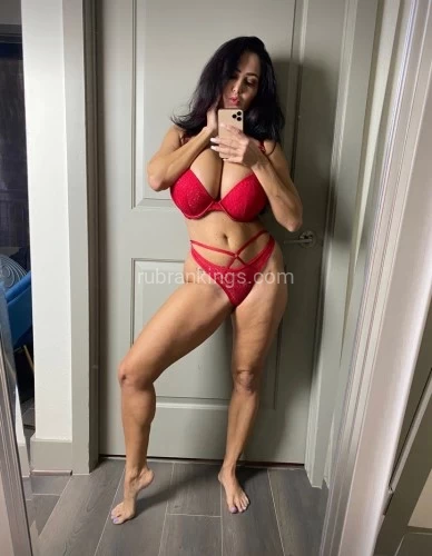 (309)569-2841 is 0and offers nuru massages, asian massage, bodyrubs in Baltimore and available for both on rubrankings I specialize in creating a harmonious balance of relaxation and rejuvenation tailored just for you.

I believe in the power to magic touch to uplift and release all the negative notions of your everyday life.

Let's embark on this discovery together. Your comfort and satisfaction are my top priorities