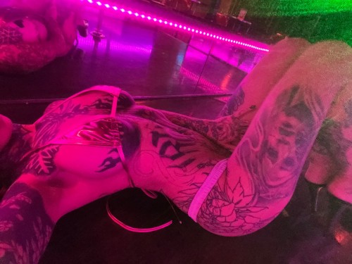 (385)743-8501 is otherand offers nuru massages, asian massage, bodyrubs in Salt lake city and available for both on rubrankings Hi! Here to promote my sexy one of a kind lap dances with skills you have never seen before! Safe environment. Sexy women everywhere. Night life dance life come see me on stage text for address! SLC good drinks skilled performances 


(385) 743-8501