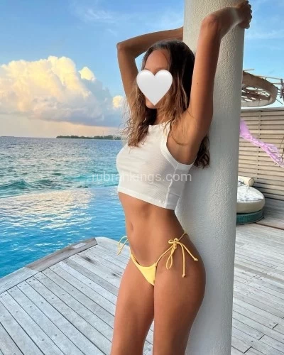 New york city nyc BodyRubs Offered By (347)994-4880 | Bodyrubs (347)994-4880 is Caucasianand offers nuru massages, asian massage, bodyrubs in New york city nyc and available for incall on rubrankings Hello gentelmen!
I am an intelligent,mesmerizing and easy to fall in love with.Every time you see me I have a different look...but always elegant and charming.I invite you to my private luxury apartment for a glass of anything to your taste.I always have a variety of drinks and snacks for my guests.Allow me to tap into your mind and body by experiencing my spine-tingling,strong but soothing pamperimg body rub.My therapiutic,stress relieving technique will stimulate your senses.I will loosen up your muscles,as well as,take out all your kinks and rid your mind & body of the worries & stresses of daily life.My massage is tailored to your needs and is always enjoyable.
Call & text me for details (347)994-4880