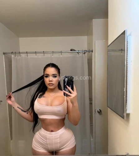 (773)923-9118 is Latinoand offers nuru massages, asian massage, bodyrubs in Nashville and available for both on rubrankings Hola mis amores soy nueva en la ciudad mis fotos son 100% reales , mi especialidad es complacer a los clientes , tengo los mejores precios y los mejores servicios , si lo que quieres en un servicio 100% llamame o mándame un mensaje , también podemos verificar para que veas que soy real te espero papi 