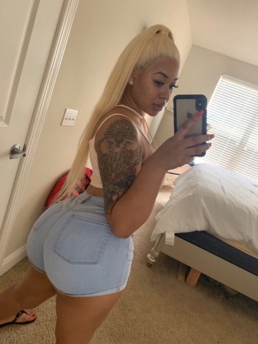 (218)260-7304 is Mixedand offers nuru massages, asian massage, bodyrubs in Nashville and available for both on rubrankings 
I’m the perfect blend of elegance, sensuality, and genuine down-to-earth charm. I provide a safe, clean, discreet, and relaxing environment where licensed and accredited massage therapy meets comfort and personalized care.

Choose from a variety of massage styles, including Nuru, Deep Tissue, Sports, Swedish, Sensual, Prostate, Tantric, Hot Stone, and more. I also offer signature experiences and VIP sessions designed to make your time truly memorable.

Confident, discreet, professional, and drama-free. Let’s connect, discover the chemistry, and enjoy a relaxing experience tailored just for you.

TEXT ME: +1(218) 260-7304
TELEGRAM @favash22